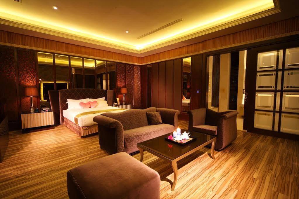 Wehome Motel Ταϊνάν Εξωτερικό φωτογραφία